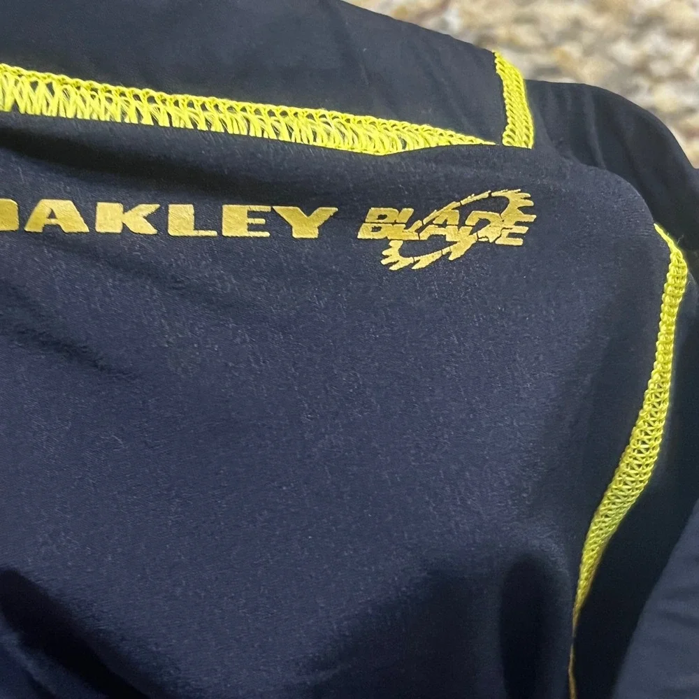 Oakley‎ Blade Board Shorts Mens XL Yellow Black O Stretch Ripstop Surf Trunks XL